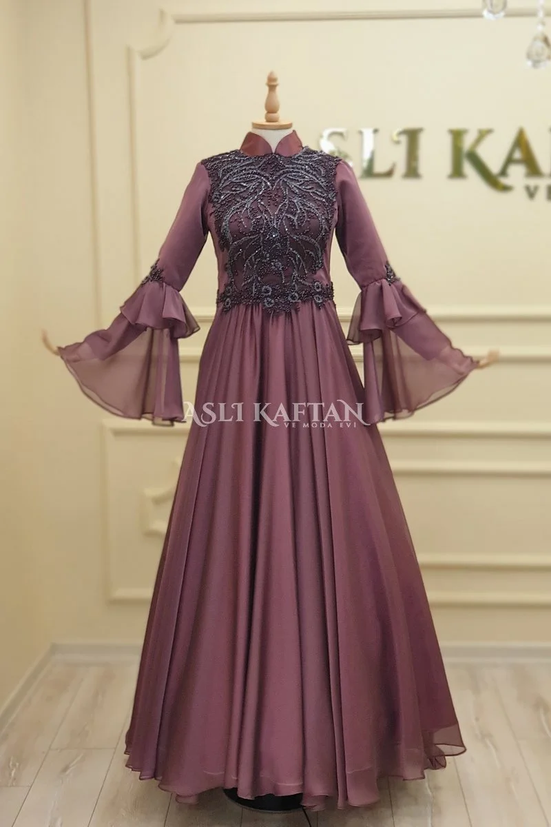 Nazenin Nişanlık - Kınalık Modeli,