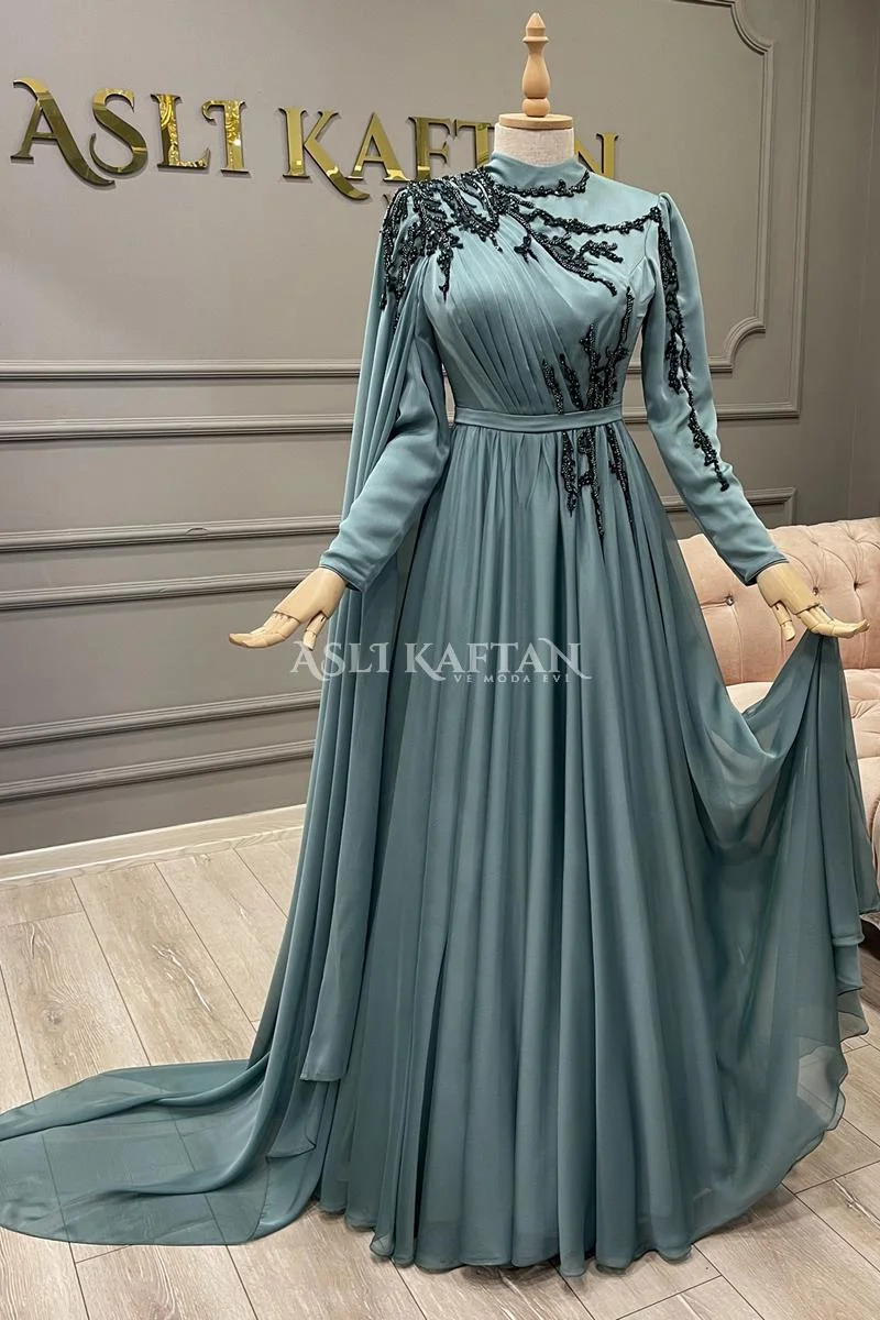 Kiraz Çağla Rengi Abiye Modeli,