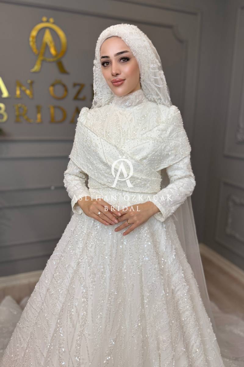 Kıvılcım Bridal Tesettür Gelinlik Modeli,