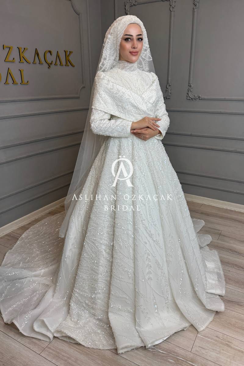 Kıvılcım Bridal Tesettür Gelinlik Modeli,
