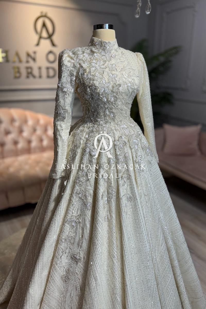 Orkide A Kesim Tesettür Gelinlik Modeli