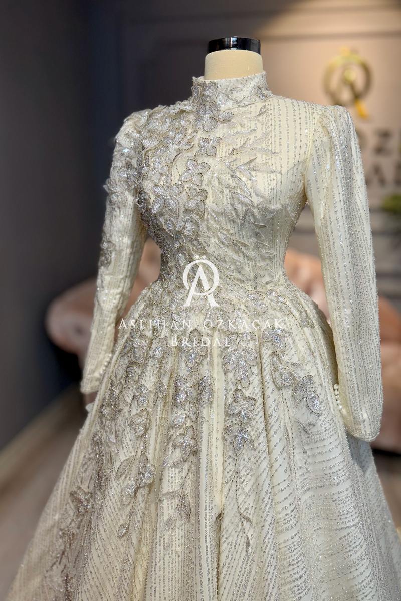 Orkide A Kesim Tesettür Gelinlik Modeli